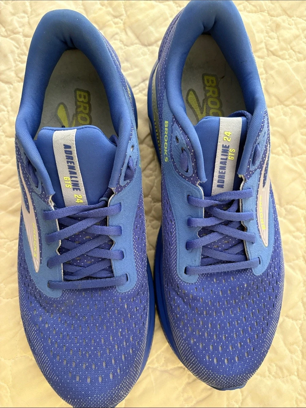 Brooks Women's Adrenaline 24 GTS Running Shoes - awesome blue/ purple color